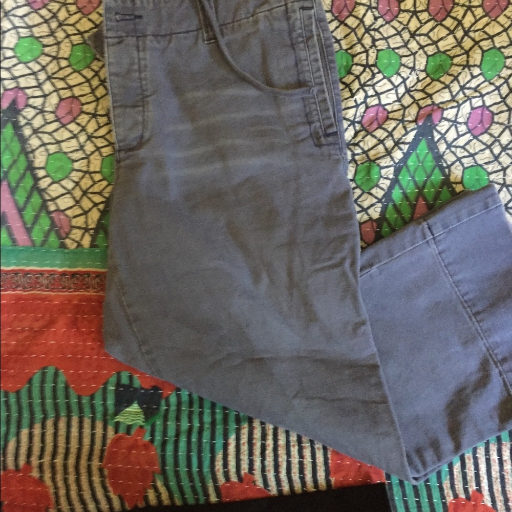 Vintage American Eagle Navy capris size 6